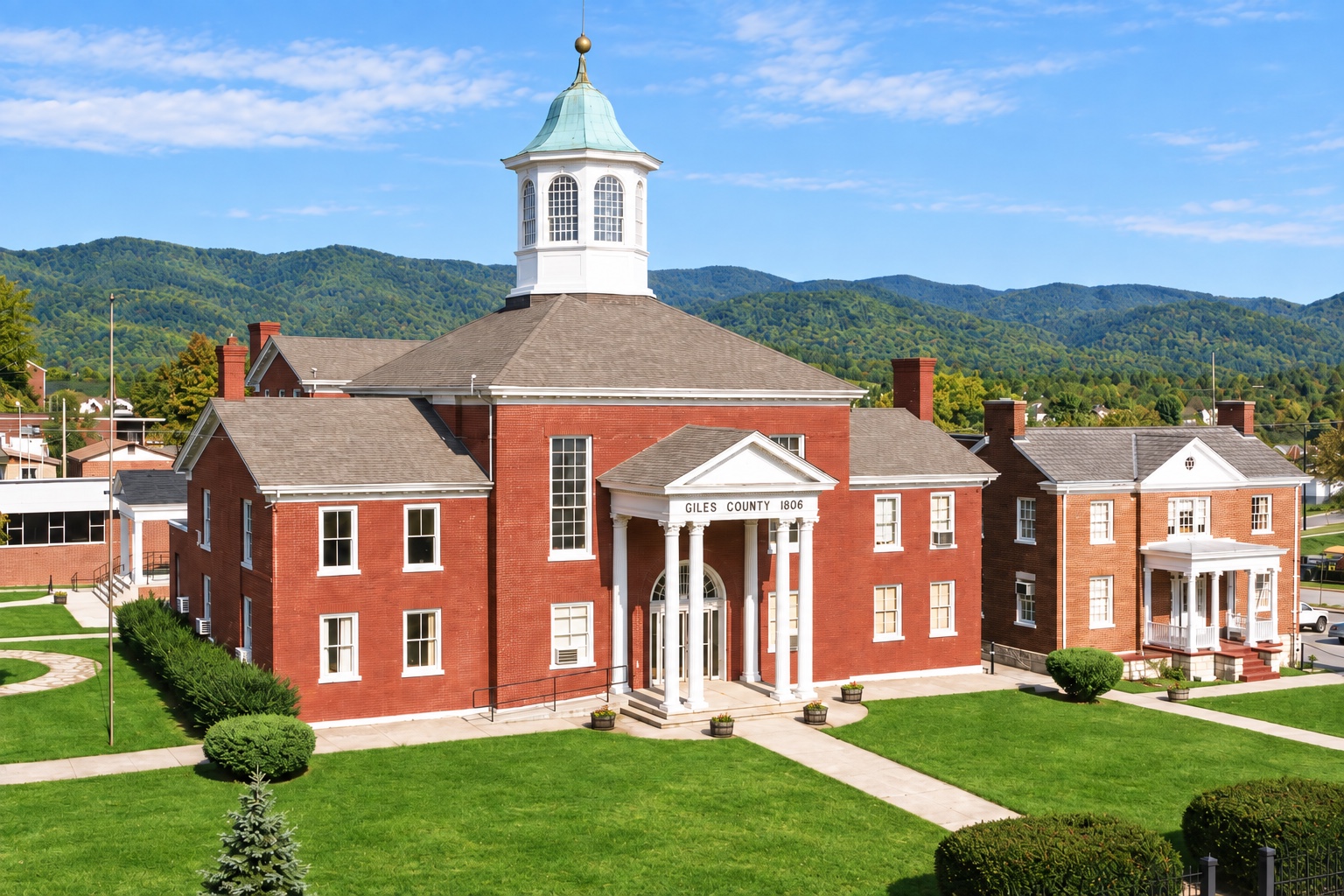 Giles County Courthouse, Pearisburg, Virginia